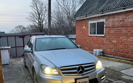 Mercedes-Benz C-Класс, 2012 год, 1 200 000 рублей, 13 фотография