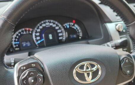 Toyota Camry, 2012 год, 2 200 000 рублей, 5 фотография