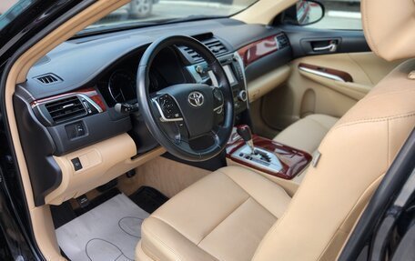 Toyota Camry, 2012 год, 2 200 000 рублей, 6 фотография
