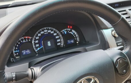 Toyota Camry, 2012 год, 2 200 000 рублей, 4 фотография