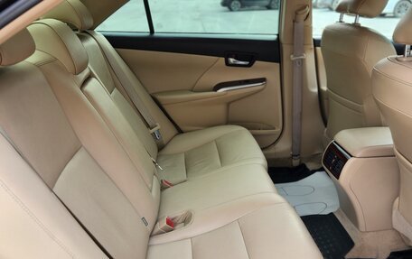 Toyota Camry, 2012 год, 2 200 000 рублей, 24 фотография