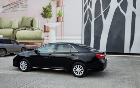 Toyota Camry, 2012 год, 2 200 000 рублей, 18 фотография
