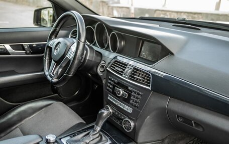 Mercedes-Benz C-Класс, 2013 год, 1 488 000 рублей, 30 фотография