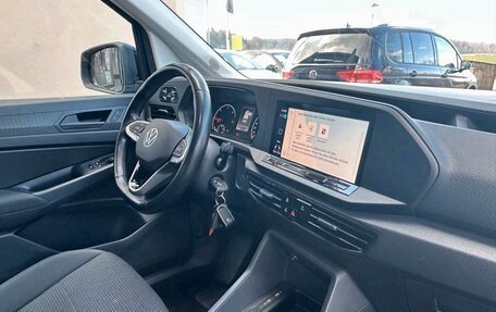 Volkswagen Caddy IV, 2022 год, 2 000 000 рублей, 2 фотография