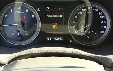 Hyundai Tucson III, 2018 год, 2 100 000 рублей, 12 фотография