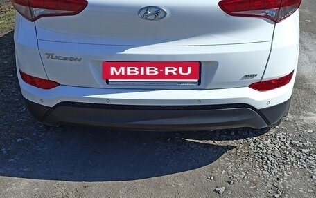 Hyundai Tucson III, 2018 год, 2 100 000 рублей, 15 фотография
