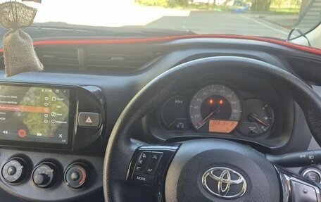 Toyota Vitz, 2014 год, 720 000 рублей, 3 фотография