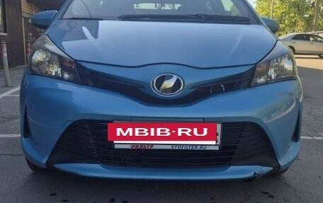 Toyota Vitz, 2014 год, 720 000 рублей, 5 фотография