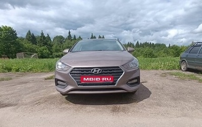 Hyundai Solaris II рестайлинг, 2017 год, 1 300 000 рублей, 1 фотография
