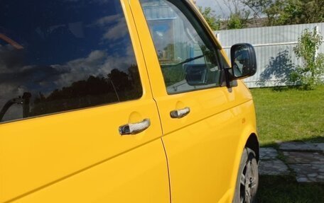 Volkswagen Transporter T5 рестайлинг, 2004 год, 1 300 000 рублей, 16 фотография