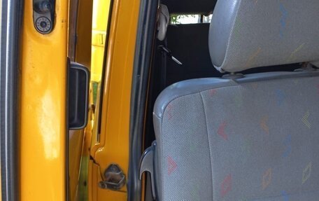 Volkswagen Transporter T5 рестайлинг, 2004 год, 1 300 000 рублей, 25 фотография