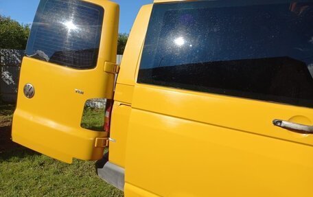 Volkswagen Transporter T5 рестайлинг, 2004 год, 1 300 000 рублей, 31 фотография