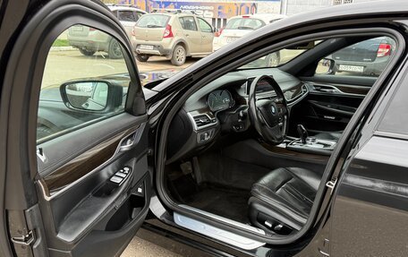 BMW 7 серия, 2017 год, 2 200 000 рублей, 7 фотография