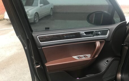 Volkswagen Touareg III, 2012 год, 2 450 000 рублей, 8 фотография