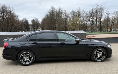 BMW 7 серия, 2017 год, 2 200 000 рублей, 6 фотография