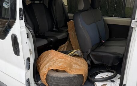 Renault Trafic, 2010 год, 1 050 000 рублей, 6 фотография