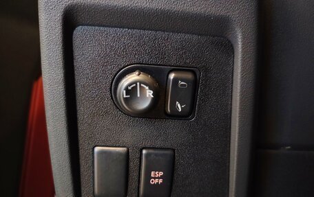 Nissan Qashqai, 2007 год, 750 000 рублей, 11 фотография