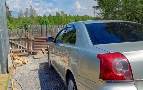 Toyota Avensis III рестайлинг, 2007 год, 850 000 рублей, 2 фотография