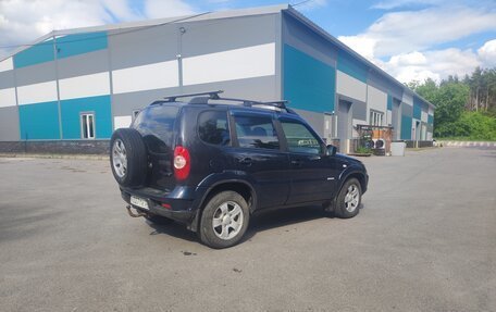 Chevrolet Niva I рестайлинг, 2011 год, 469 000 рублей, 4 фотография