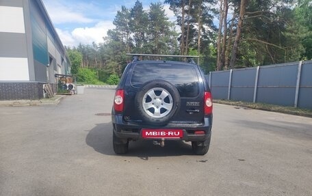 Chevrolet Niva I рестайлинг, 2011 год, 469 000 рублей, 6 фотография