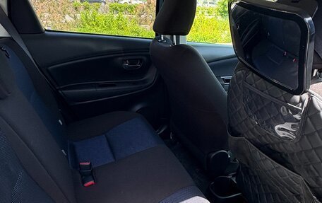 Toyota Vitz, 2016 год, 870 000 рублей, 9 фотография