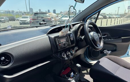 Toyota Vitz, 2016 год, 870 000 рублей, 6 фотография