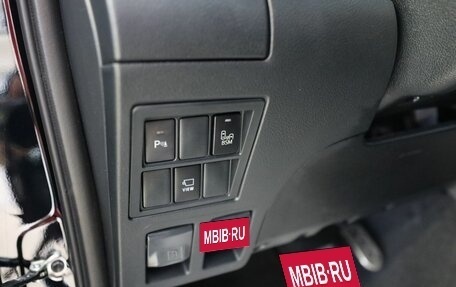 Toyota Hilux VIII, 2025 год, 8 450 000 рублей, 15 фотография