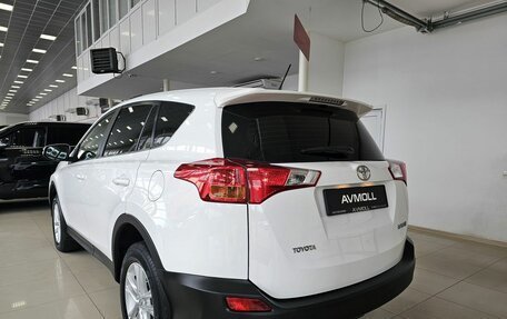 Toyota RAV4, 2015 год, 2 249 000 рублей, 8 фотография