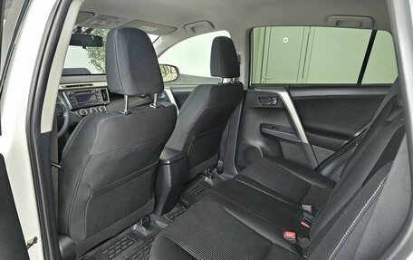 Toyota RAV4, 2015 год, 2 249 000 рублей, 16 фотография