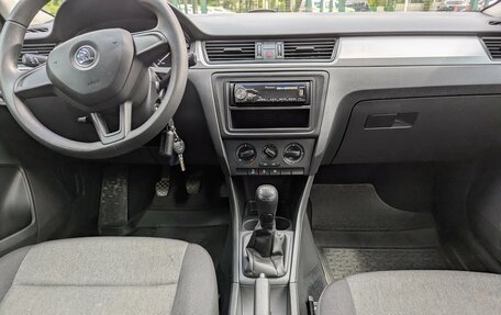 Skoda Rapid I, 2016 год, 1 135 000 рублей, 19 фотография
