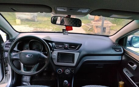 KIA Rio III рестайлинг, 2012 год, 700 000 рублей, 4 фотография