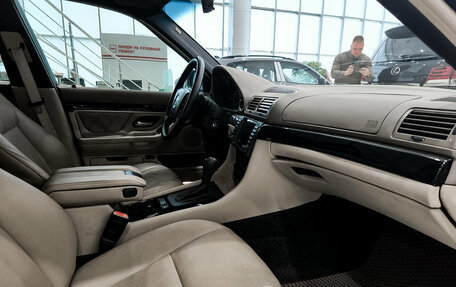 BMW 7 серия, 1999 год, 1 270 000 рублей, 13 фотография