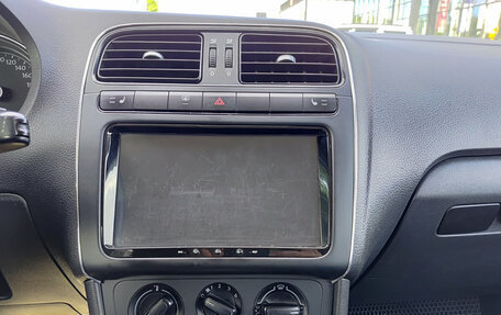 Volkswagen Polo VI (EU Market), 2013 год, 790 000 рублей, 18 фотография