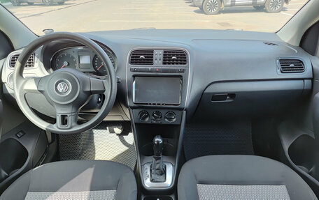 Volkswagen Polo VI (EU Market), 2013 год, 790 000 рублей, 17 фотография