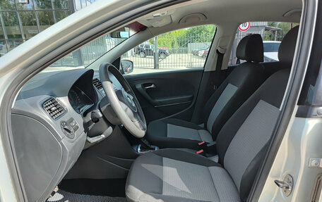 Volkswagen Polo VI (EU Market), 2013 год, 790 000 рублей, 20 фотография