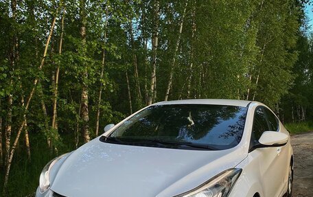 Hyundai Elantra V, 2014 год, 1 200 000 рублей, 2 фотография
