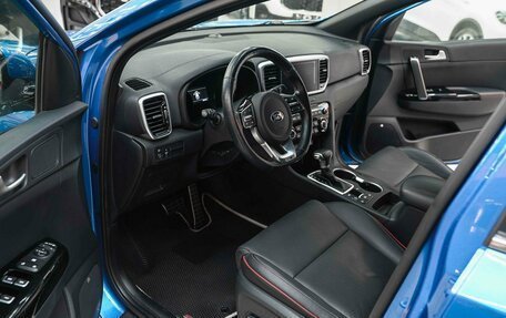 KIA Sportage IV рестайлинг, 2018 год, 2 090 000 рублей, 6 фотография