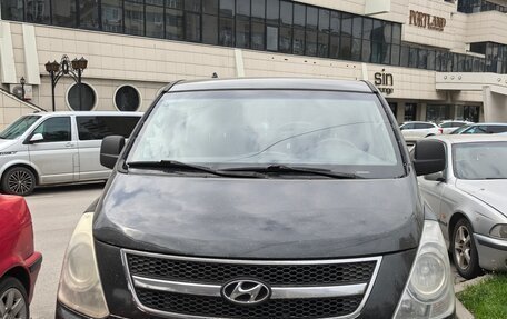 Hyundai Grand Starex Grand Starex I рестайлинг 2, 2008 год, 950 000 рублей, 1 фотография