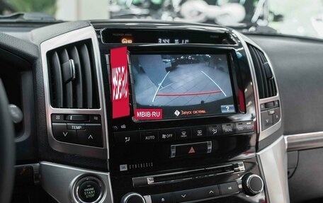 Toyota Land Cruiser 200, 2014 год, 3 290 000 рублей, 8 фотография