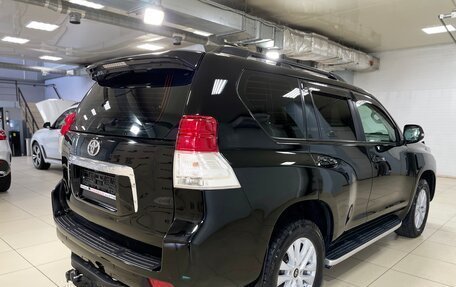 Toyota Land Cruiser Prado 150 рестайлинг 2, 2010 год, 2 850 000 рублей, 6 фотография