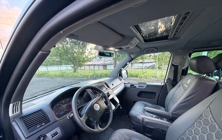 Volkswagen Multivan T5, 2004 год, 1 780 000 рублей, 13 фотография