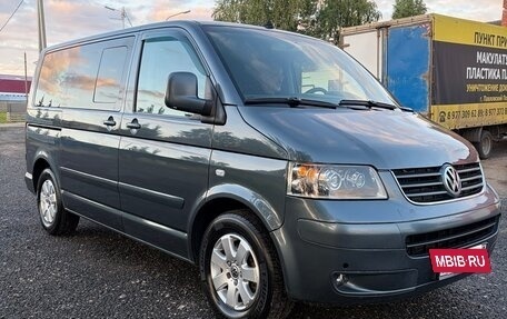 Volkswagen Multivan T5, 2004 год, 1 780 000 рублей, 3 фотография