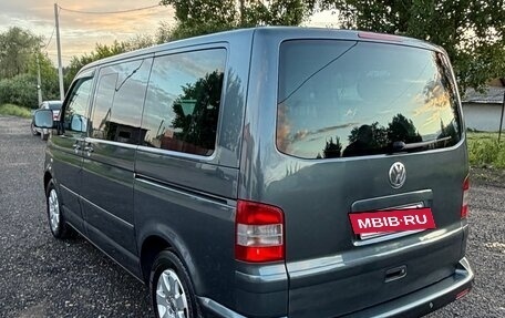 Volkswagen Multivan T5, 2004 год, 1 780 000 рублей, 8 фотография