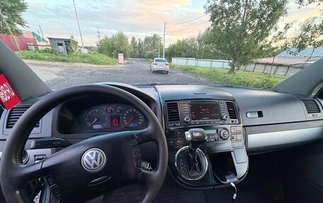 Volkswagen Multivan T5, 2004 год, 1 780 000 рублей, 14 фотография