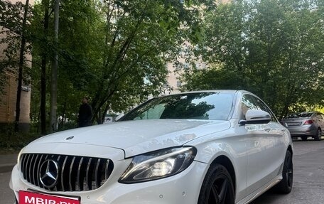 Mercedes-Benz C-Класс, 2016 год, 2 500 000 рублей, 1 фотография