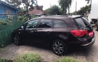 Opel Astra J, 2012 год, 690 000 рублей, 1 фотография