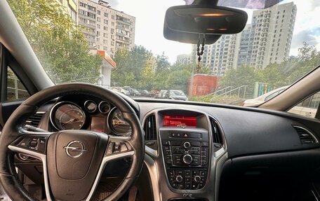Opel Astra J, 2011 год, 520 000 рублей, 10 фотография
