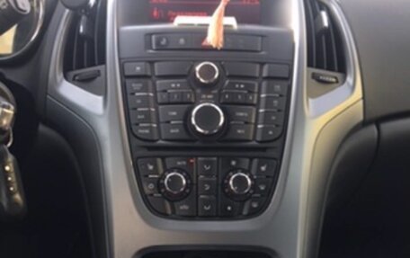 Opel Astra J, 2012 год, 690 000 рублей, 10 фотография