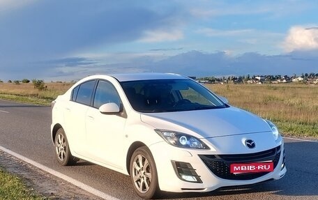 Mazda 3, 2011 год, 930 000 рублей, 1 фотография
