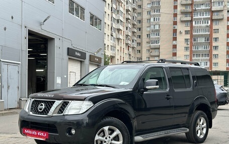 Nissan Pathfinder, 2012 год, 1 749 000 рублей, 3 фотография